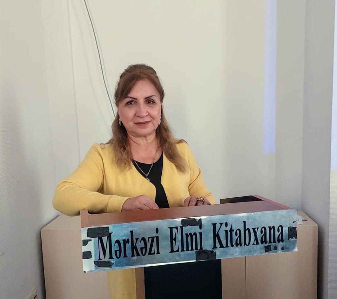İqtisadiyyat İnstitutunun əməkdaşı “Kitabxanaşünaslığın aktual problemləri” mövzusunda konfransda çıxış edib